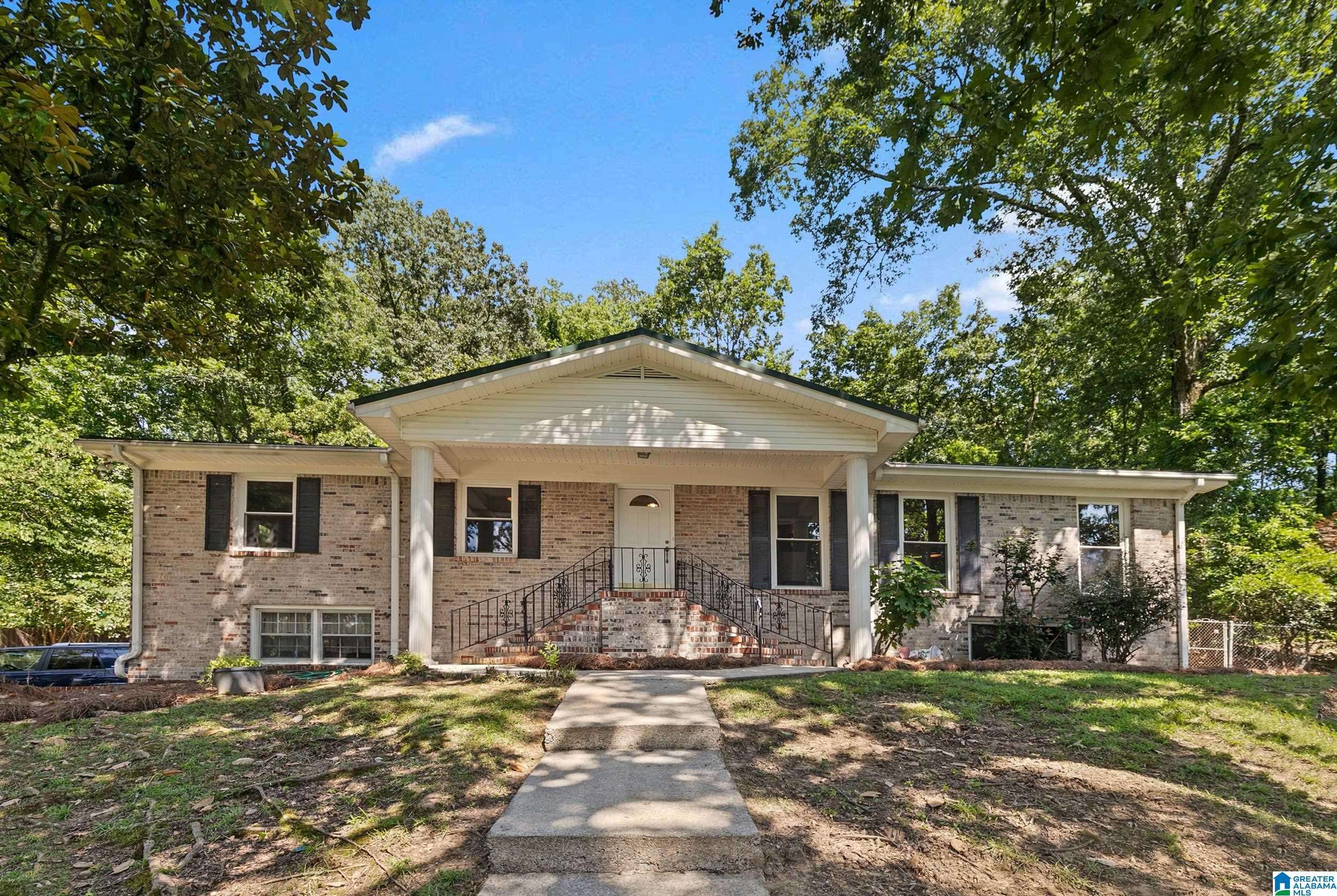 608 STONEHAVEN ROAD, Hoover, AL 35226