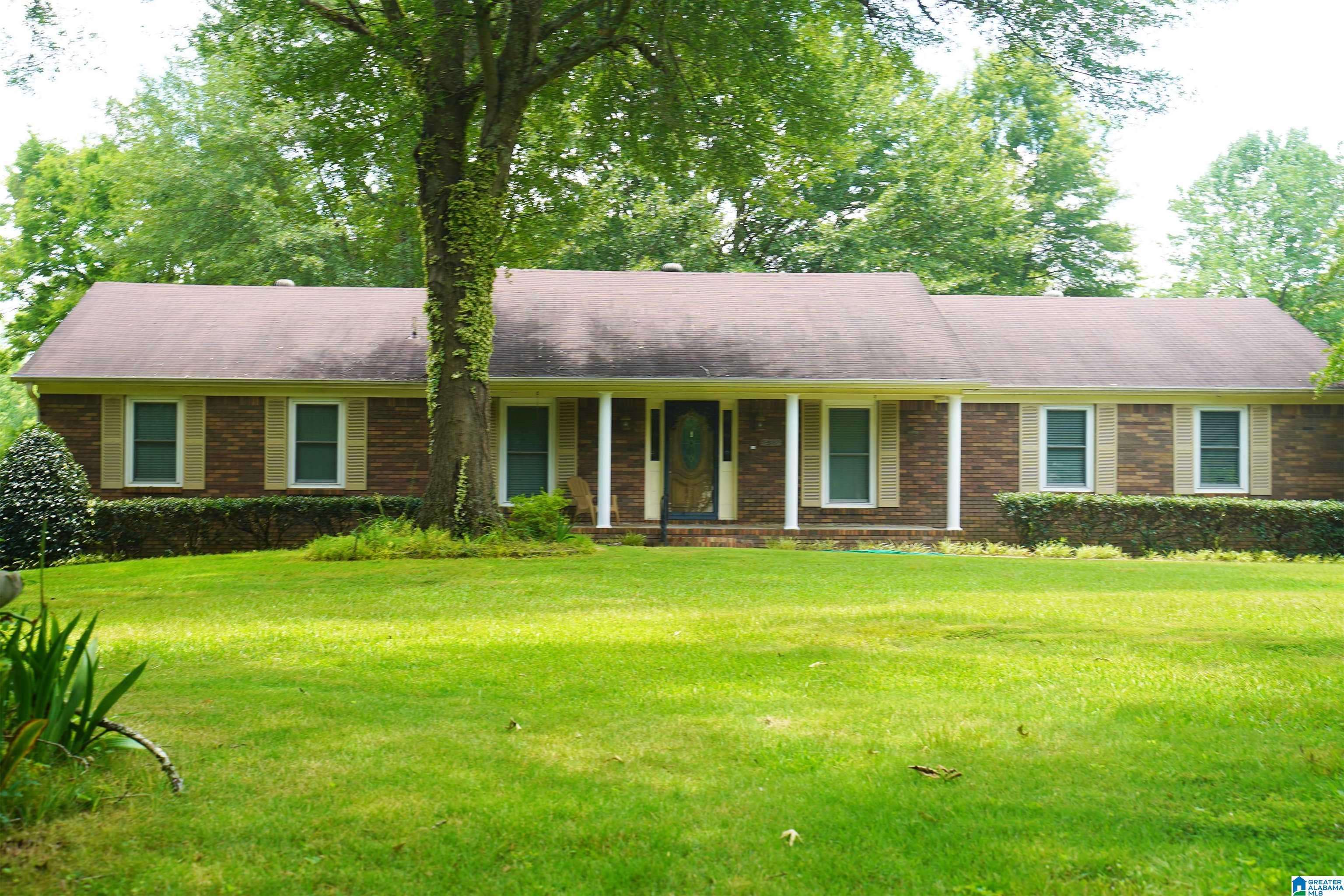 5025 EUBANKS ROAD SE, Bessemer, AL 35022