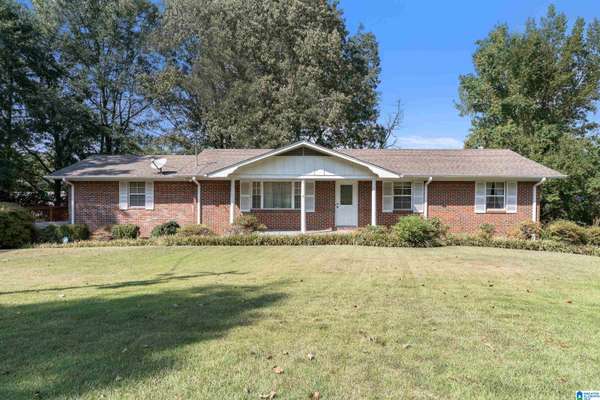 1315 SE FOREST DRIVE, Bessemer, AL 35022