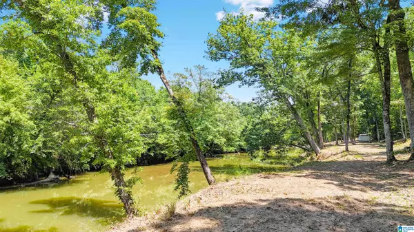 Bessemer, AL 35022,8871 SHADES FALLS WAY #1