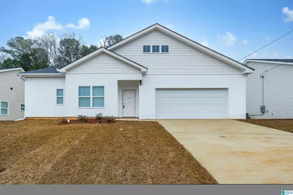 18460 THOROUGHBRED DRIVE, Vance, AL 35490