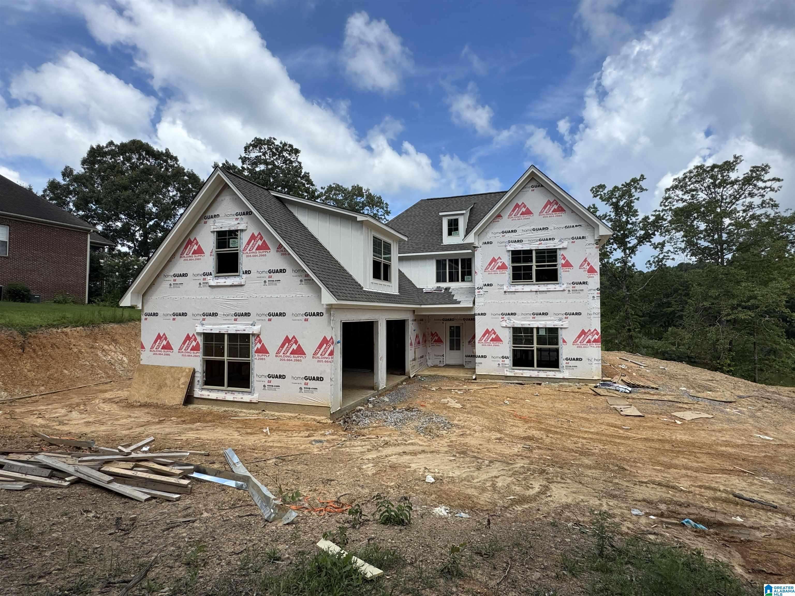 612 EMERALD TRACE, Chelsea, AL 35043