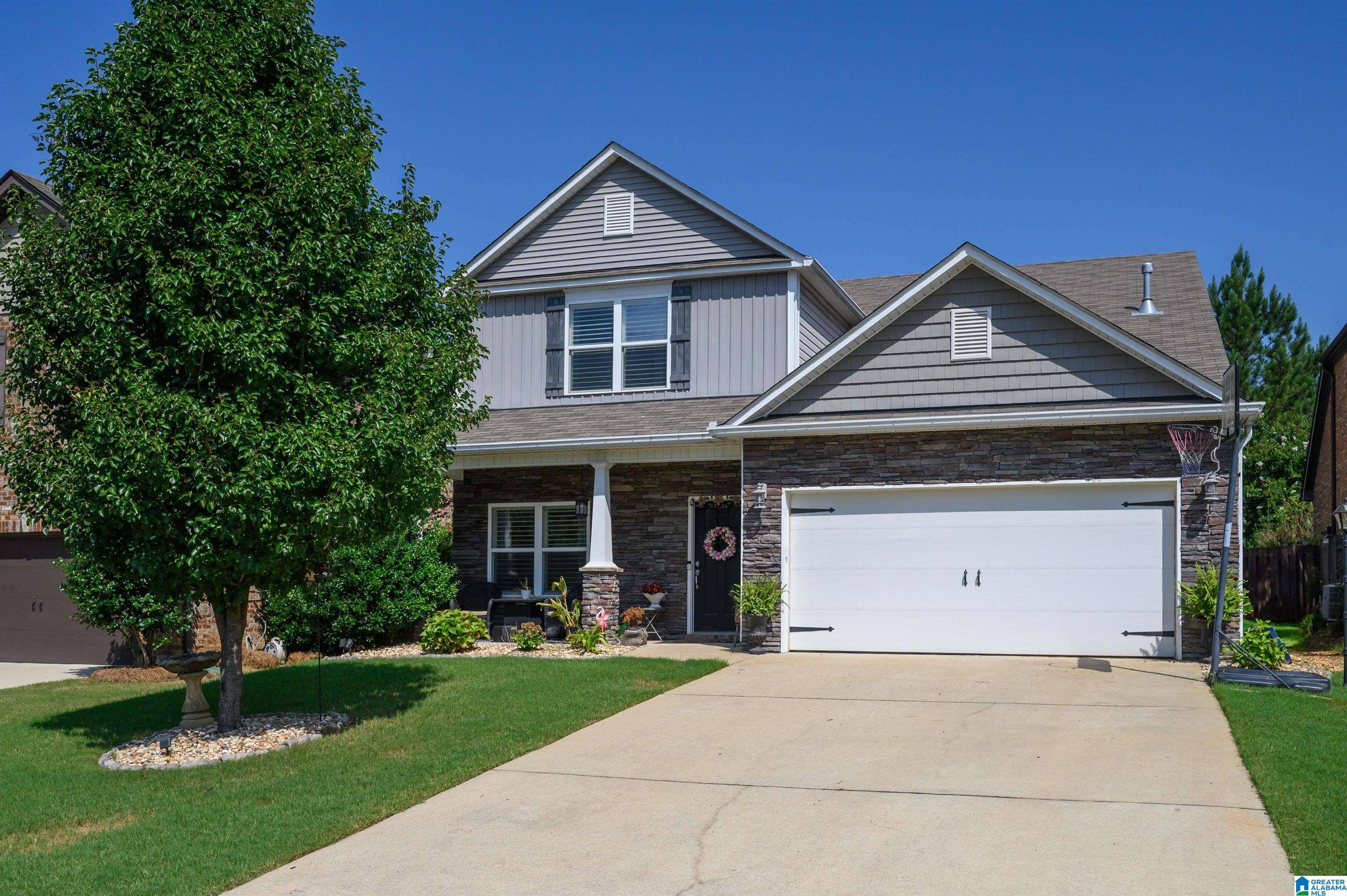 Trussville, AL 35173,318 GLEN CROSS WAY