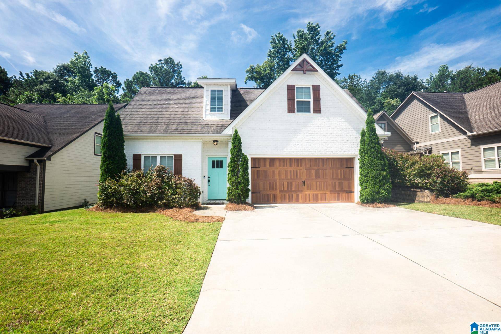 896 VALLEY CIRCLE, Leeds, AL 35094