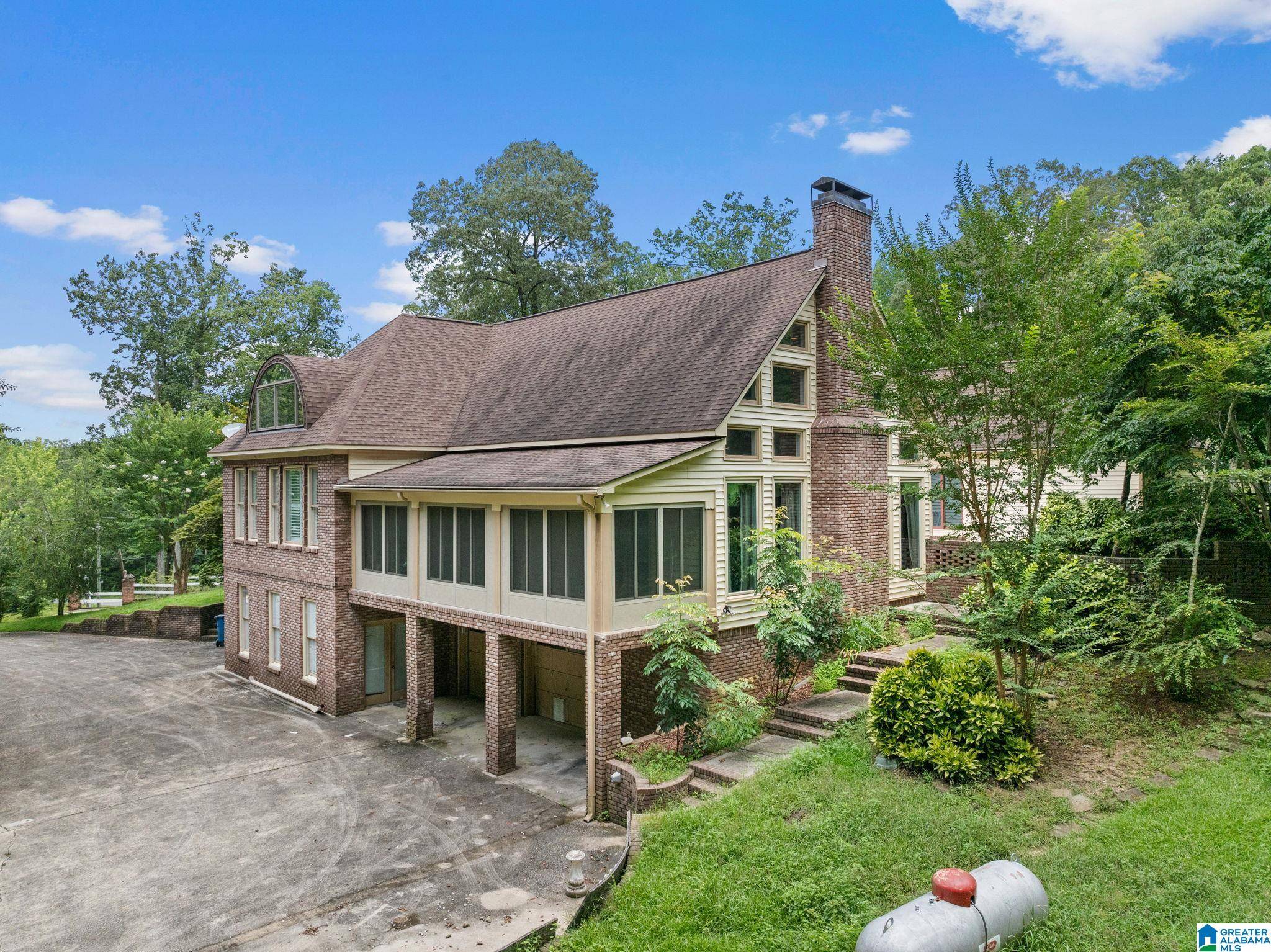4184 GRAVES GAP ROAD, Hayden, AL 35079
