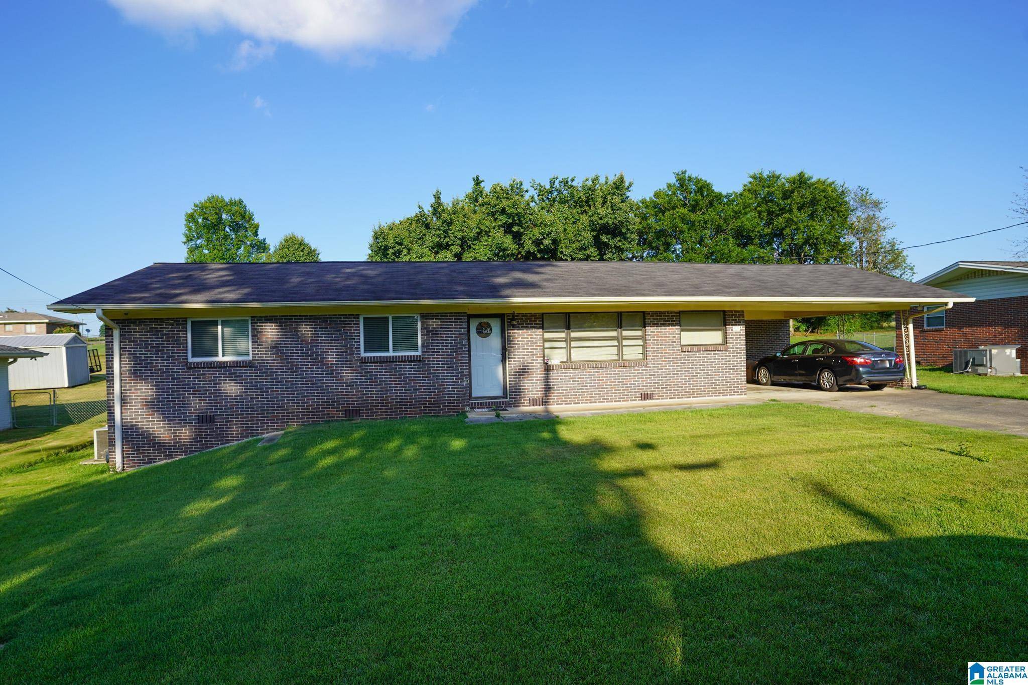 521 10TH AVENUE, Pleasant Grove, AL 35127