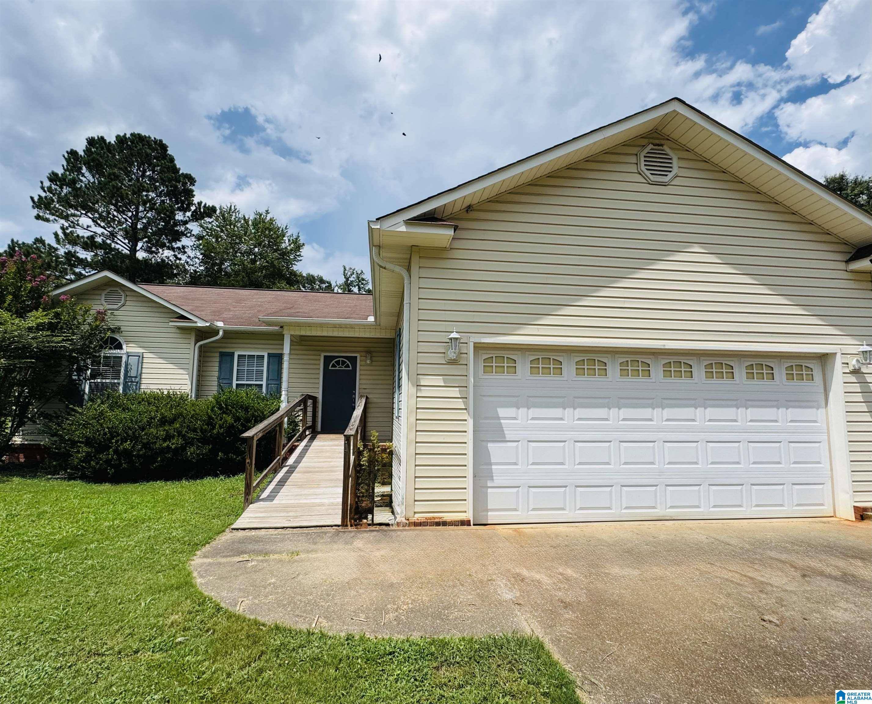 161 STARLA DRIVE, Anniston, AL 36207