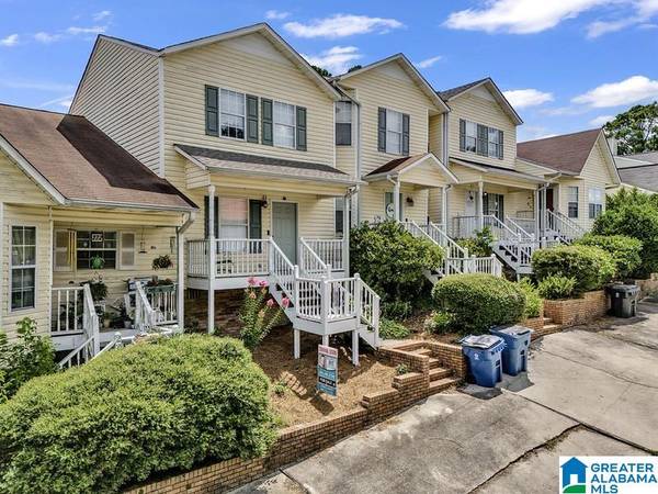 220 2ND STREET E, Warrior, AL 35180