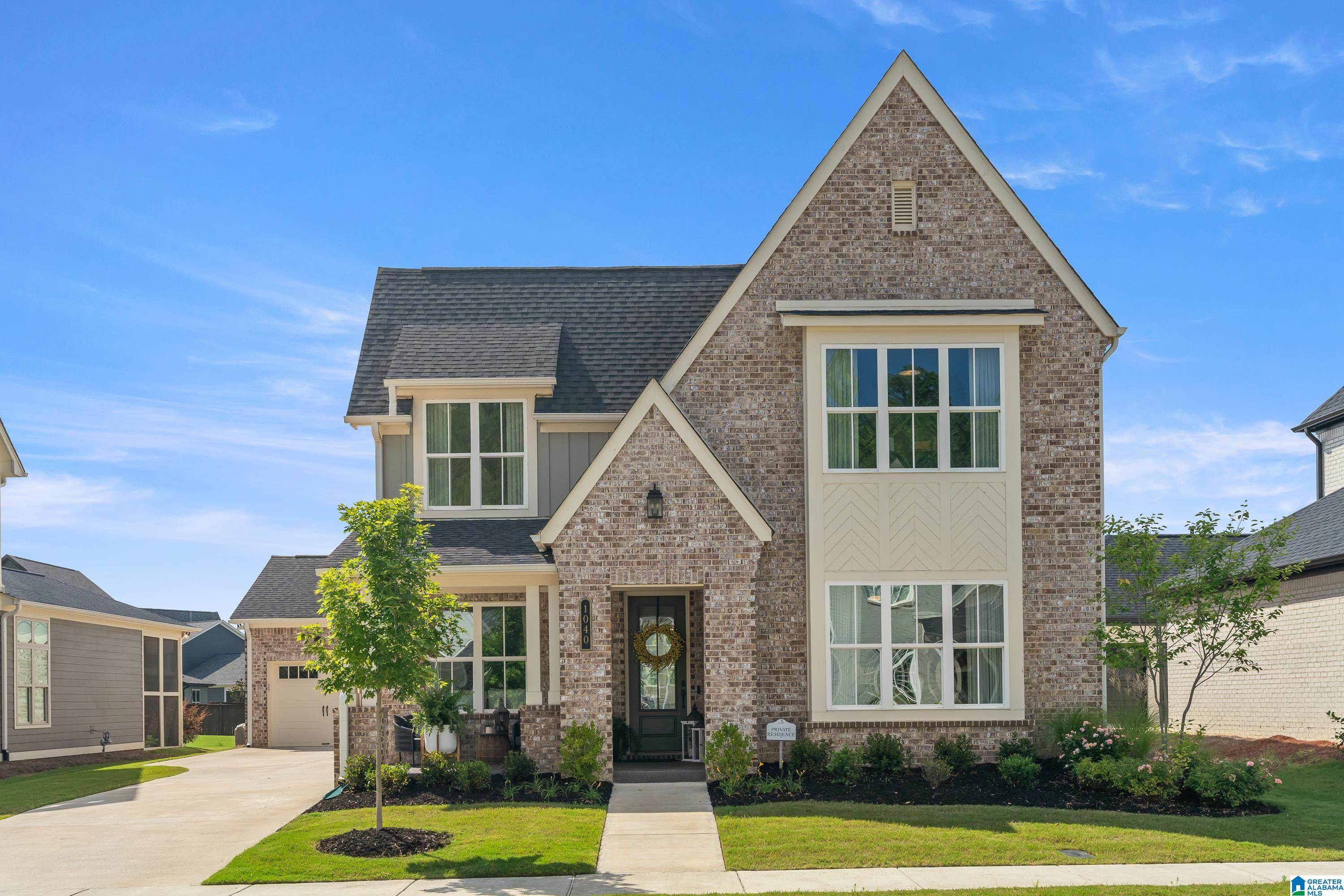 1040 CLIFTON ROAD, Hoover, AL 35244