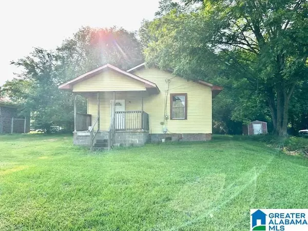 271 7TH STREET NE, Graysville, AL 35073