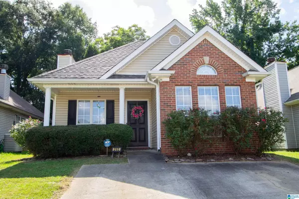 202 HIDDEN CREEK PARKWAY, Pelham, AL 35124