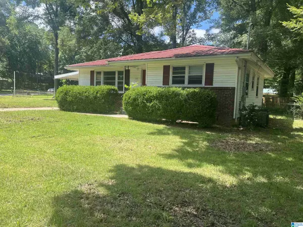 Center Point, AL 35215,133 16TH TERRACE NE