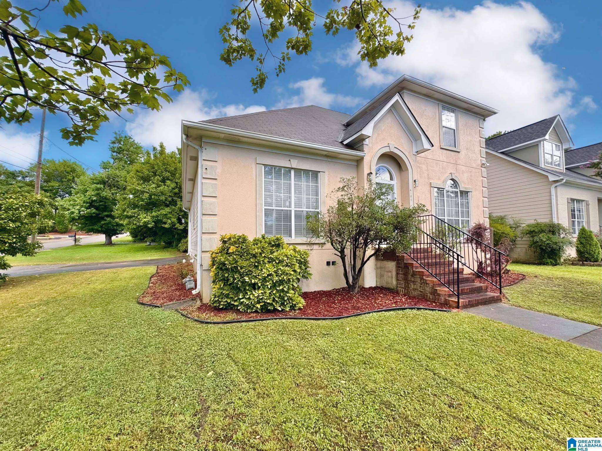 Vestavia Hills, AL 35243,4101 AUTUMN LANE