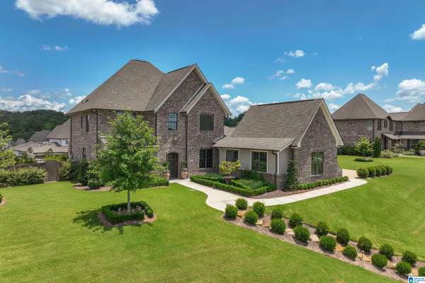 887 VESTLAKE RIDGE DRIVE, Vestavia Hills, AL 35242