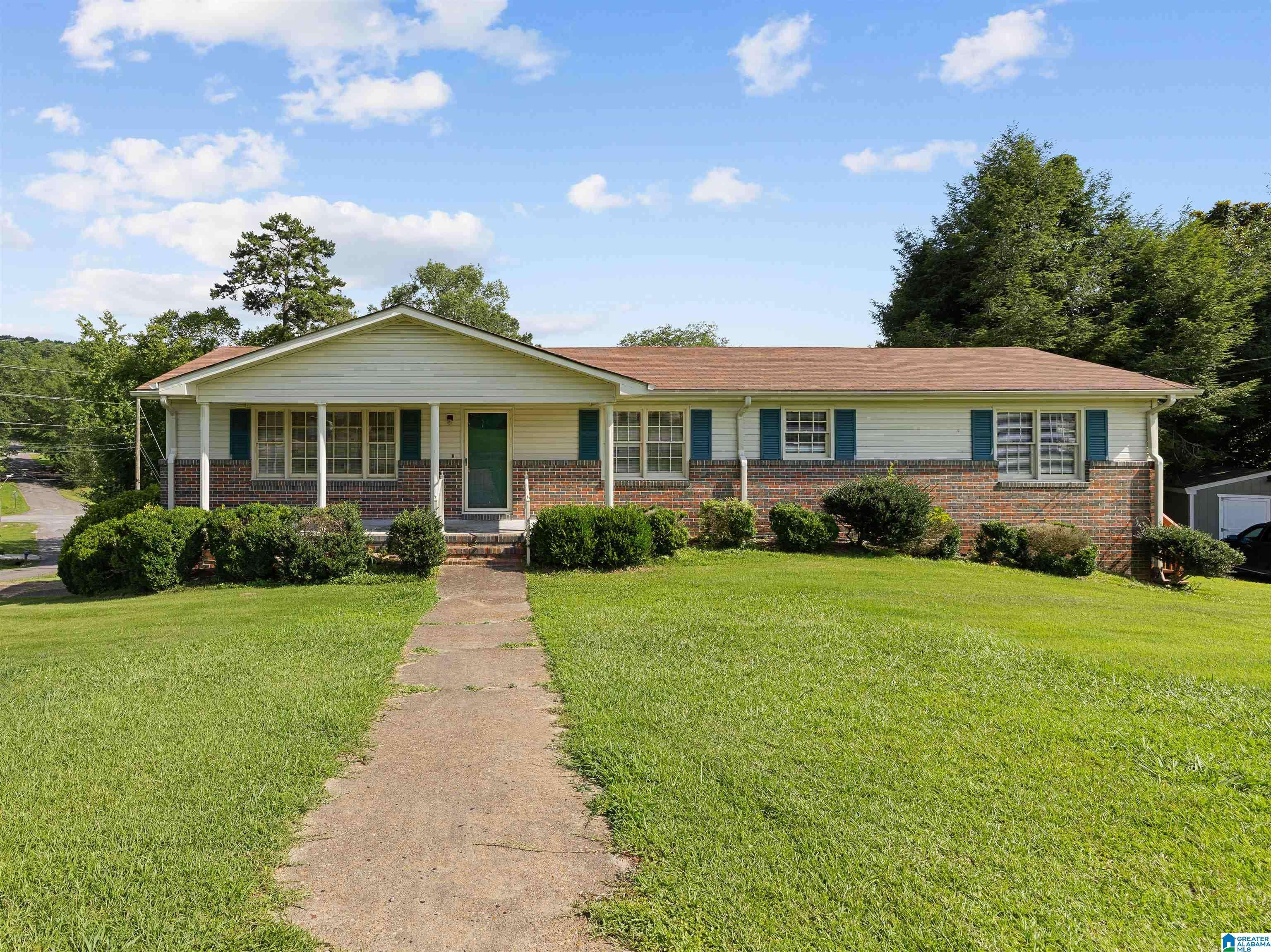 1 GRANDVIEW DRIVE, Oneonta, AL 35121