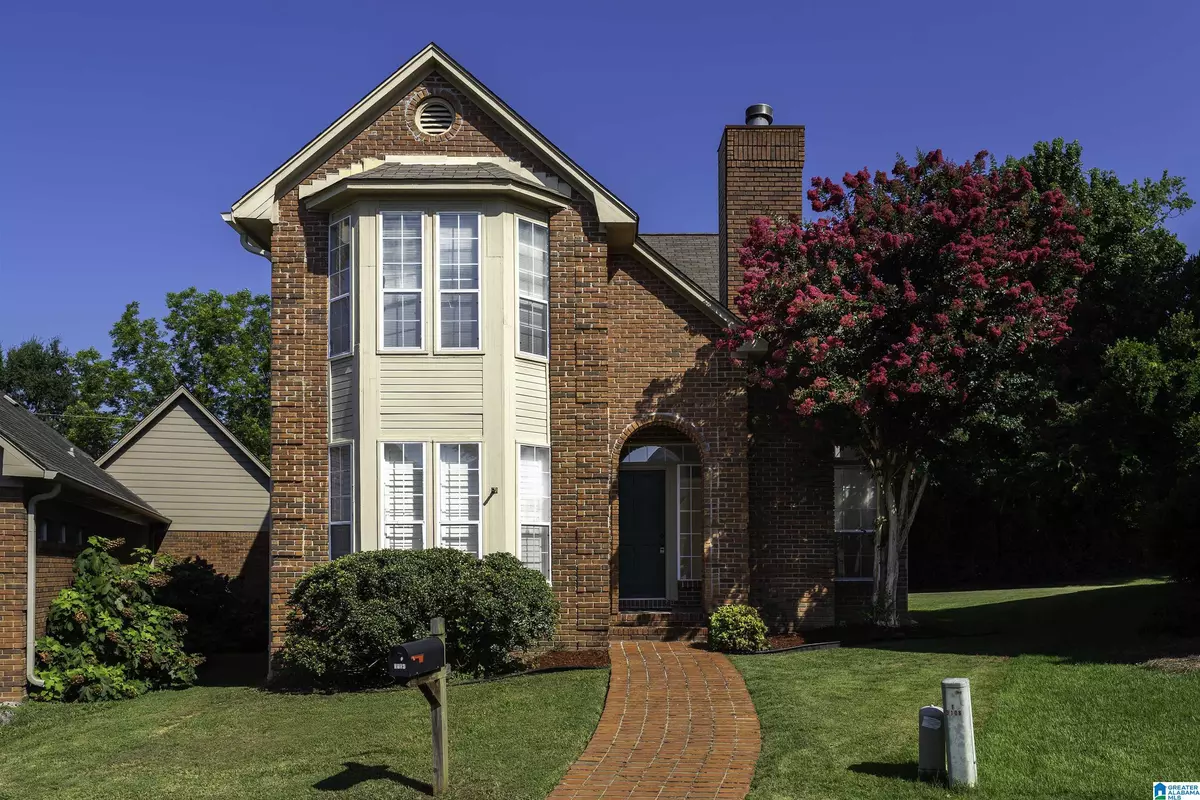 Vestavia Hills, AL 35243,3104 CANTERBURY PLACE