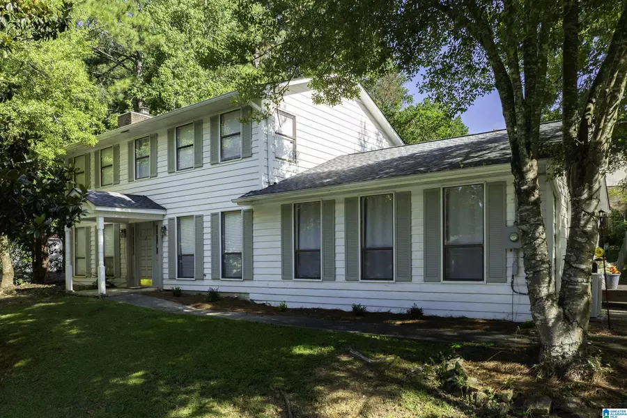1009 QUAIL RUN, Trussville, AL 35173