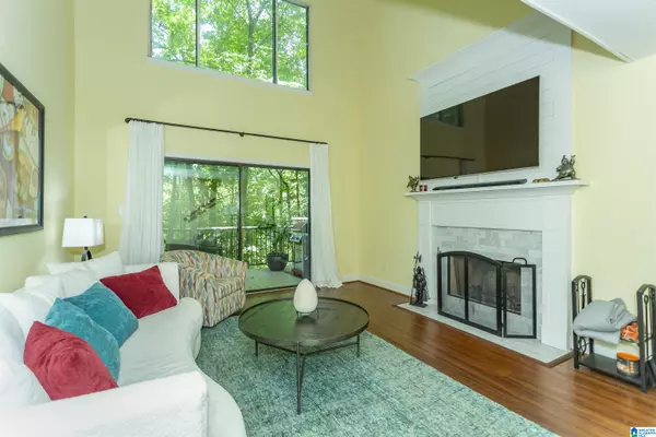 Birmingham, AL 35242,327 HEATH DRIVE #327