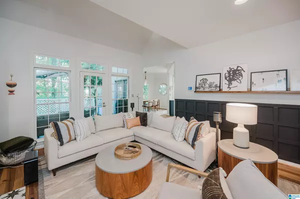 4168 HIGHLANDS CIRCLE, Birmingham, AL 35213