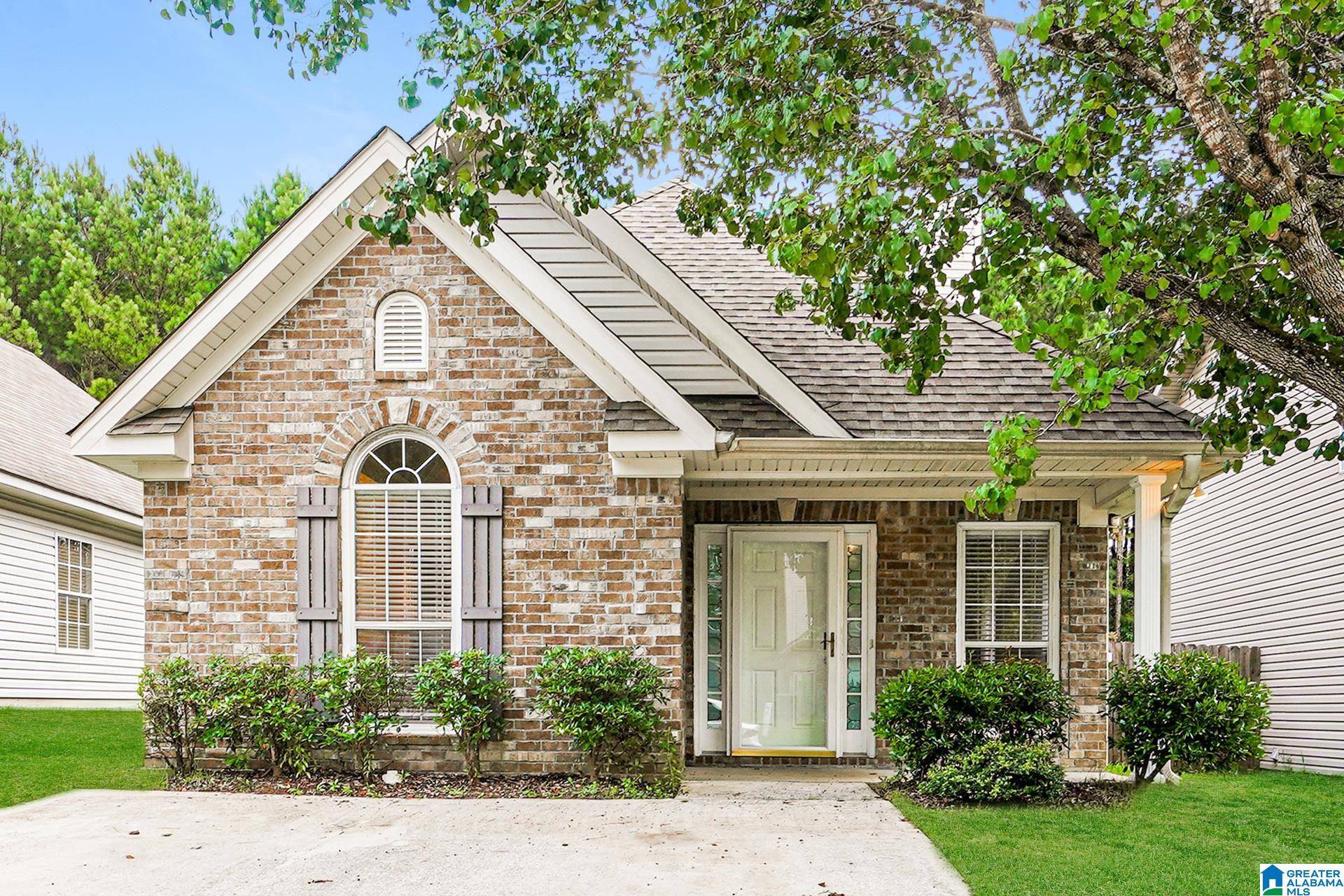 255 FOREST LAKES DRIVE, Sterrett, AL 35147
