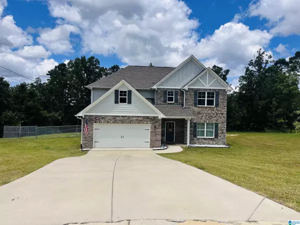 6643 WHITE OAK LANE, Hueytown, AL 35023