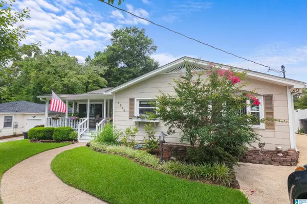 1944 LOOKOUT CIRCLE, Gadsden, AL 35904
