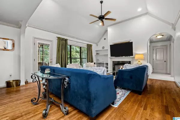 Pelham, AL 35124,110 EAGLE COVE DRIVE