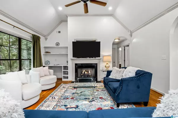 Pelham, AL 35124,110 EAGLE COVE DRIVE