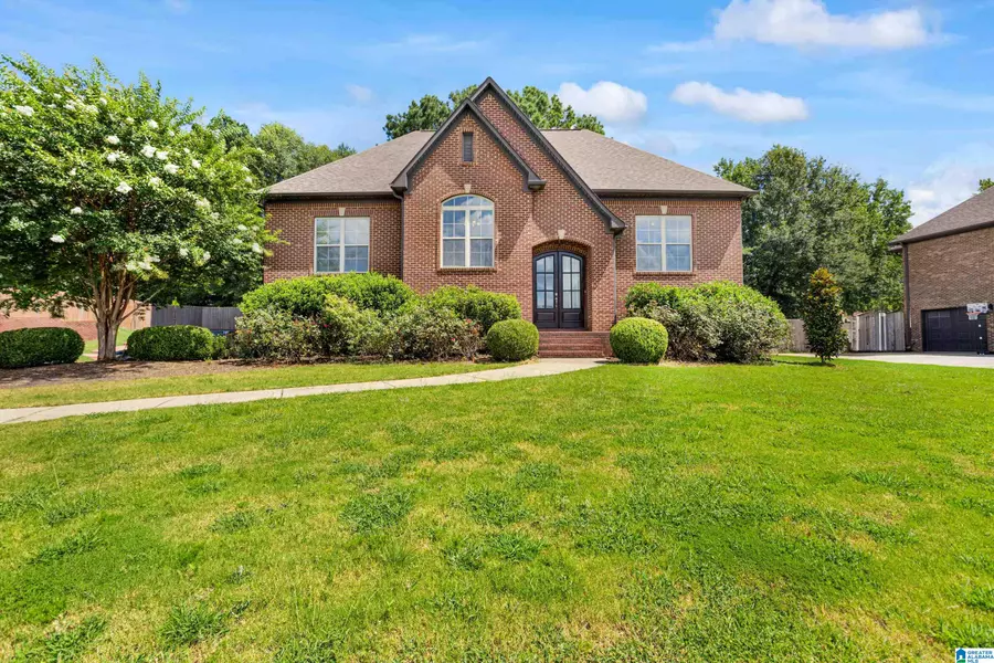 1208 JULIE LANE, Warrior, AL 35180
