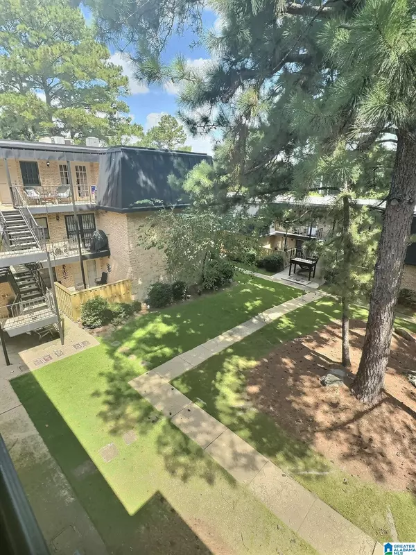 1745 JACK WARNER PARKWAY #D34, Tuscaloosa, AL 35401