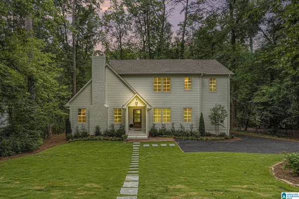 3861 GLENCOE DRIVE, Mountain Brook, AL 35213