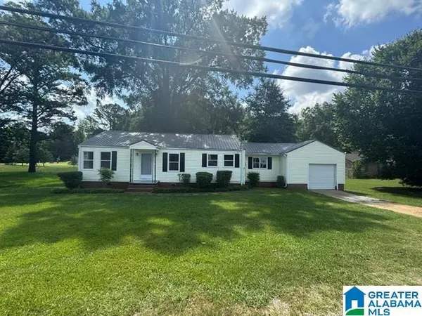 1633 EASTERN VALLEY ROAD, Bessemer, AL 35022