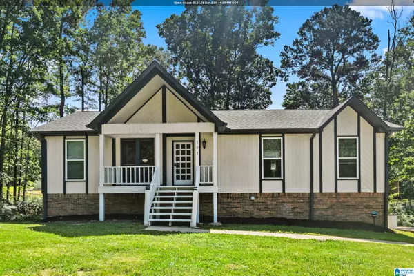 105 HIELARY CIRCLE, Hueytown, AL 35023