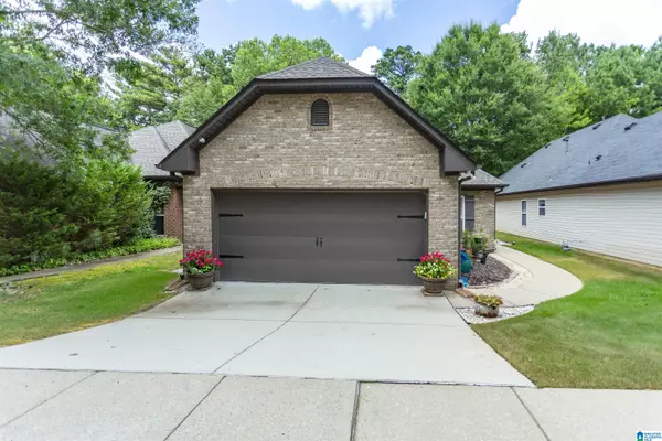 5373 COTTAGE CIRCLE, Hoover, AL 35226