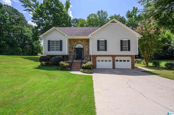 494 FIELDSTONE DRIVE, Helena, AL 35080