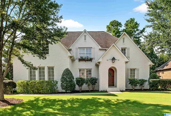 Vestavia Hills, AL 35242,4267 HAMLIN PLACE