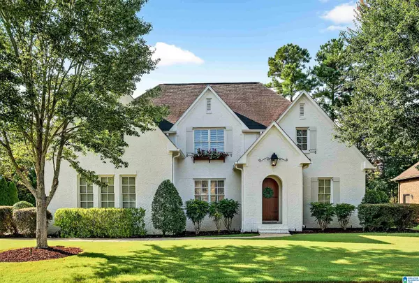 4267 HAMLIN PLACE, Vestavia Hills, AL 35242