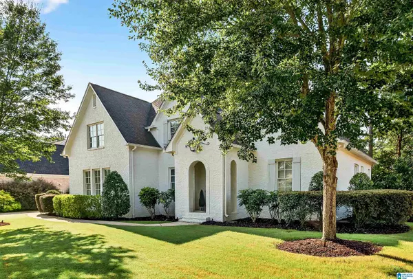 Vestavia Hills, AL 35242,4267 HAMLIN PLACE