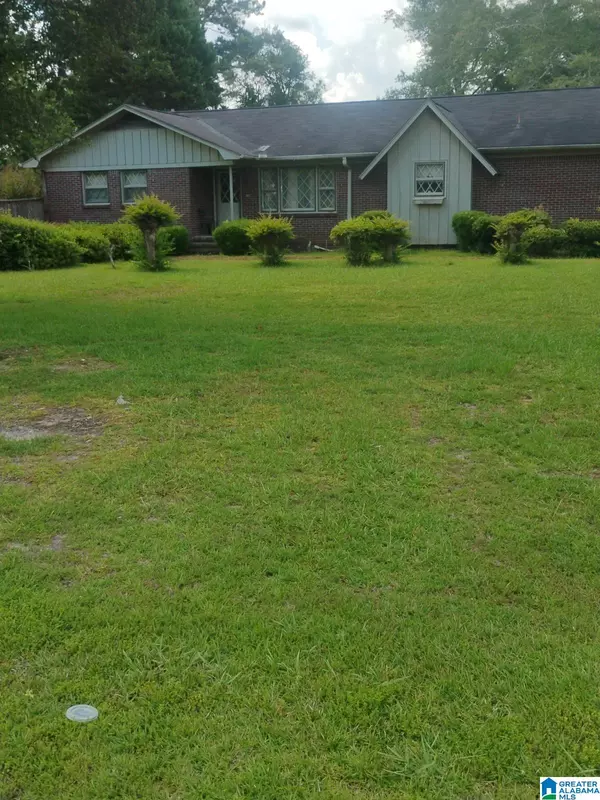 1611 JACKSON AVENUE, Clanton, AL 35045