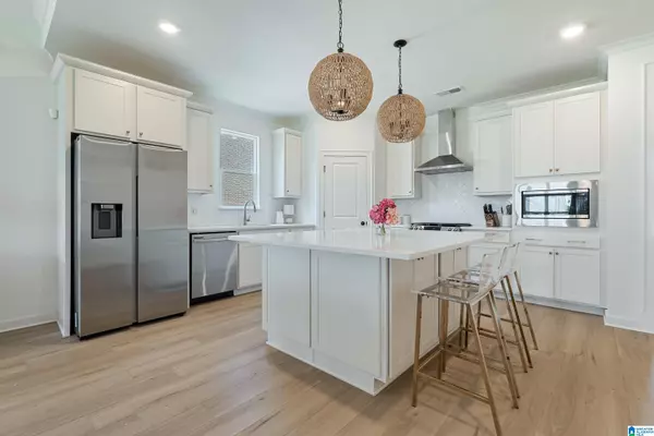 Hoover, AL 35244,1604 SKYE PASS