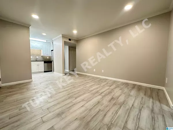 Birmingham, AL 35209,417 SKYVIEW DRIVE #Unit A