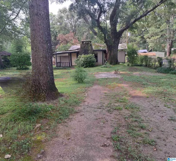 Hueytown, AL 35023,130 CRYSTAL AVENUE
