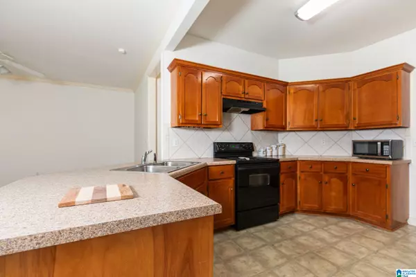 Birmingham, AL 35226,577 HACKBERRY RIDGE TRACE