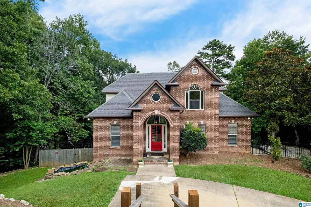 Trussville, AL 35173,30 CRESTVIEW WAY