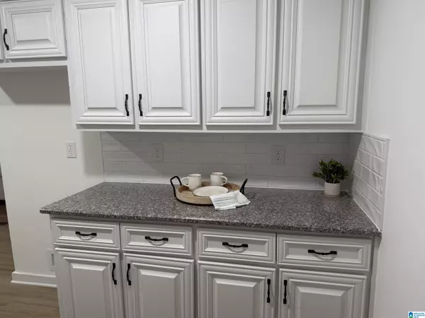 Center Point, AL 35215,2604 NE WOOD DRIVE NE