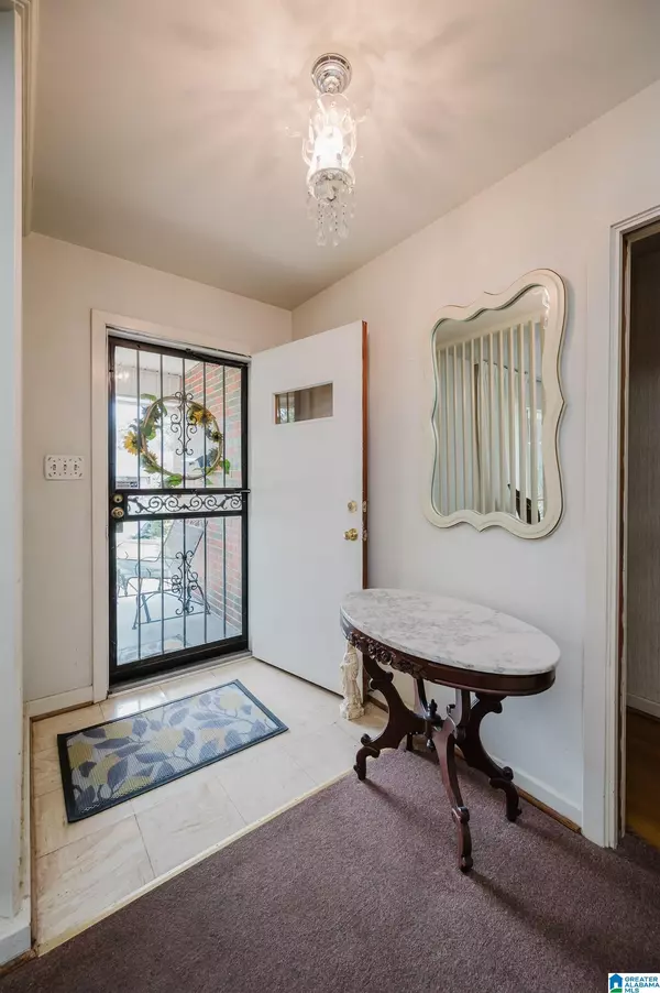 Birmingham, AL 35208,1212 45TH STREET