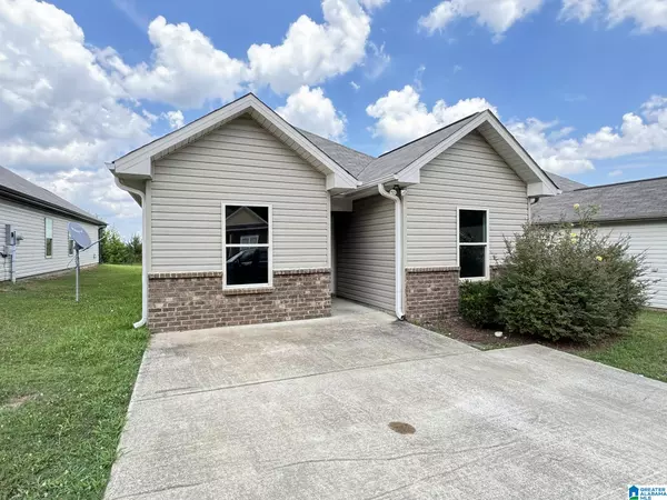 559 KINCAID COVE LANE, Odenville, AL 35120