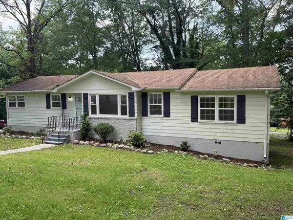 2604 WOOD DRIVE NE, Center Point, AL 35215