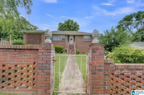 Birmingham, AL 35208,1743 32ND STREET
