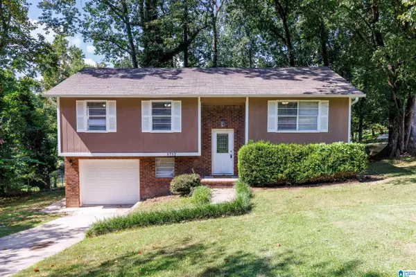 5732 OAKHILL DRIVE, Pinson, AL 35126